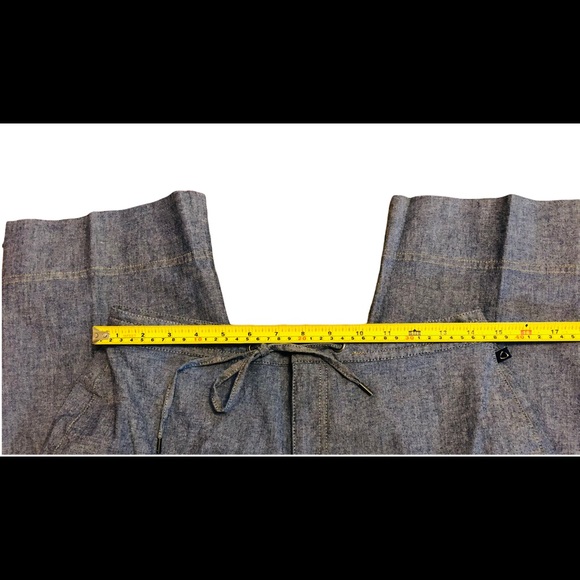 Liz Claiborne Sz 10 Chambray Jeans - Picture 8 of 10